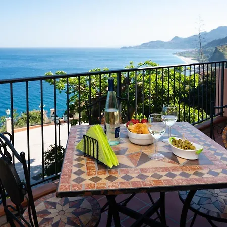 Casa Belvedere Riviera Taormina SantʼAlessio Siculo Exterior foto