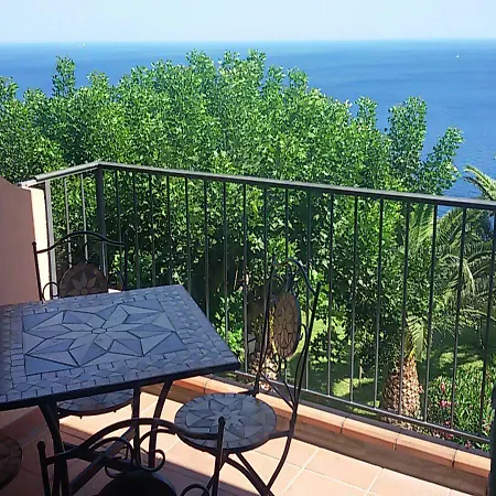 Casa Belvedere Riviera Taormina SantʼAlessio Siculo Exterior foto